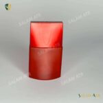 ایسی میاکی قرمز