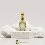شیشه عطر RCR هرمی طلاکوب 250 میل کد AZY-16-25 طرح (3) برروی سنگ